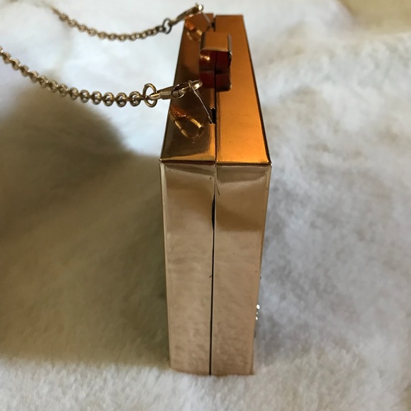 Crystal encrusted box clutch - Picture 7 of 8